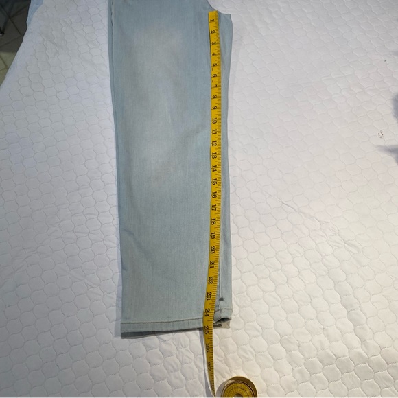 NWT JOE’S HIGH RISE STRAIGHT “BAYLENE” 26” CROP JEANS . - Picture 8 of 11